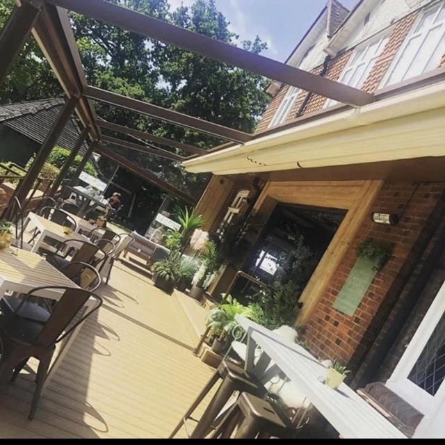 The Admiral Cunningham Hotel Bracknell Exterior foto